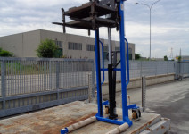 08_special_forks_mini_lifter_proudly_made_in_italy